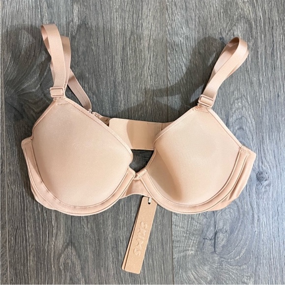 *NWT* SKIMS Weightless Demi Bra - Clay - Picture 1 of 3